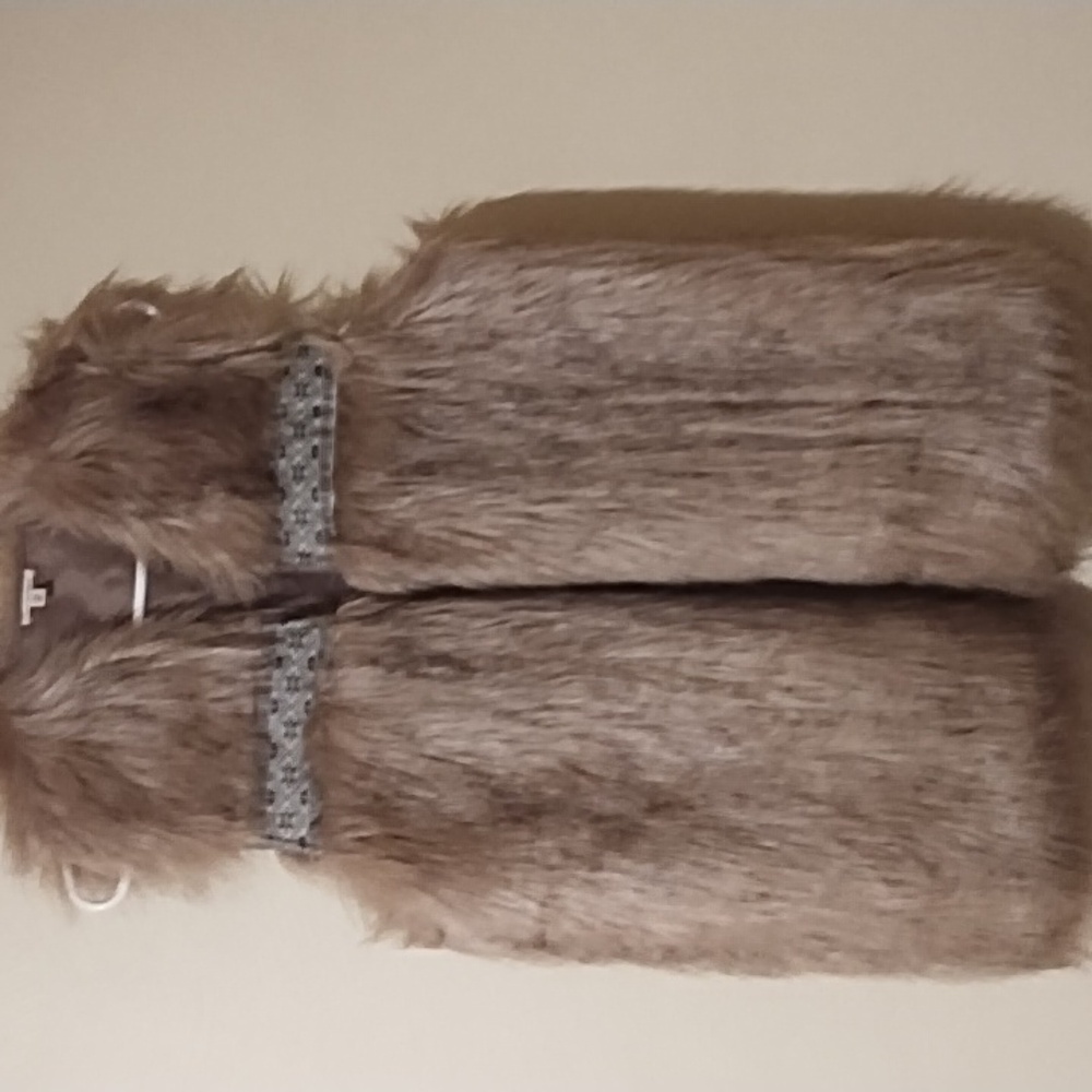 JACKET WOMEN, EN CREME. NO USED.